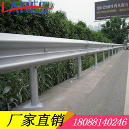 六盘水护栏安装 热镀锌护栏与专车配送助力交通安全设施工程